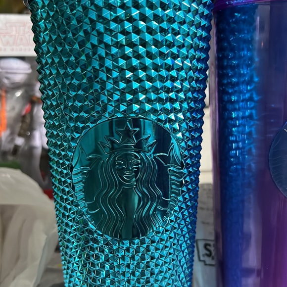 Starbucks cups you can buy one for 55 or 200 for all of them - Picture 2 of 6